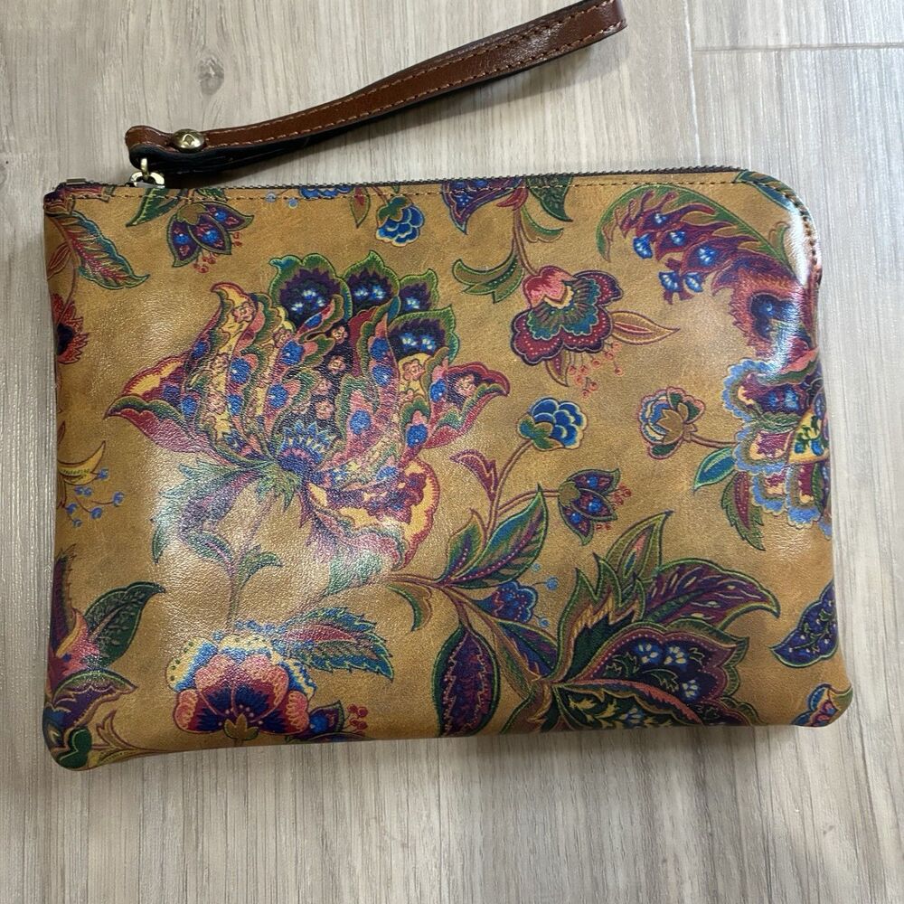 Patricia Nash Cassini Leather Wristlet Clutch French Tapestry Floral New In Box - Picture 3 of 7